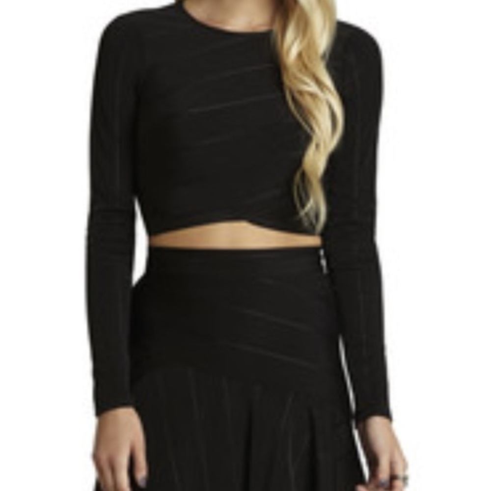BCBGENERATION Crop Top
